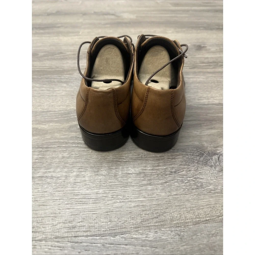 Ecco shoes are